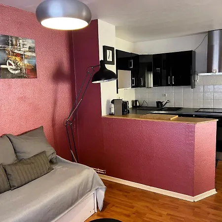 Apartment Rue Haute Seille *